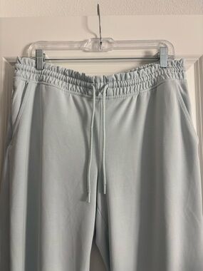 Athleta Seasoft Pant